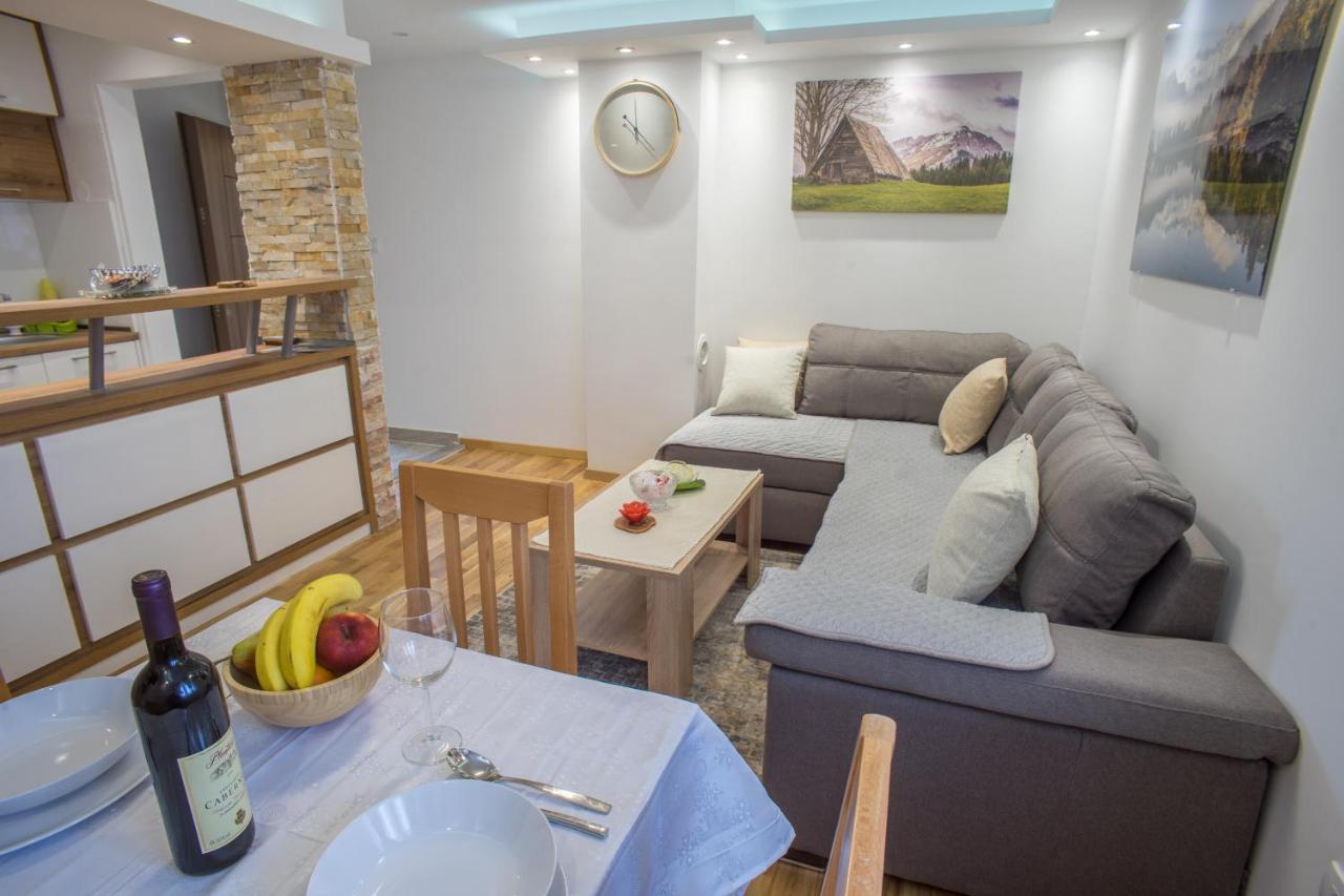 Lux Centre Apartment Жабляк Экстерьер фото